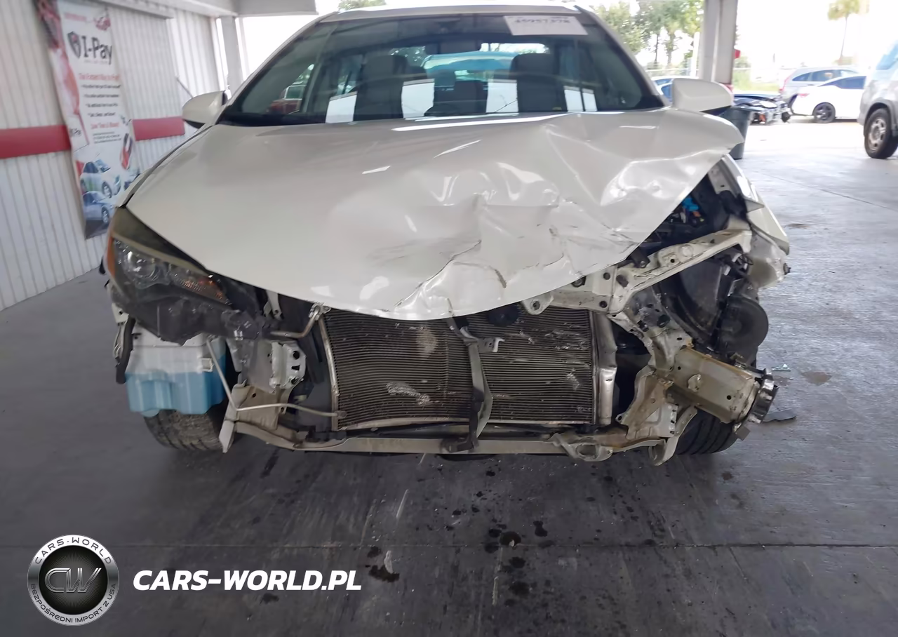 2019 Toyota Corolla Le VIN:5YFBURHE0KP927106 - 17