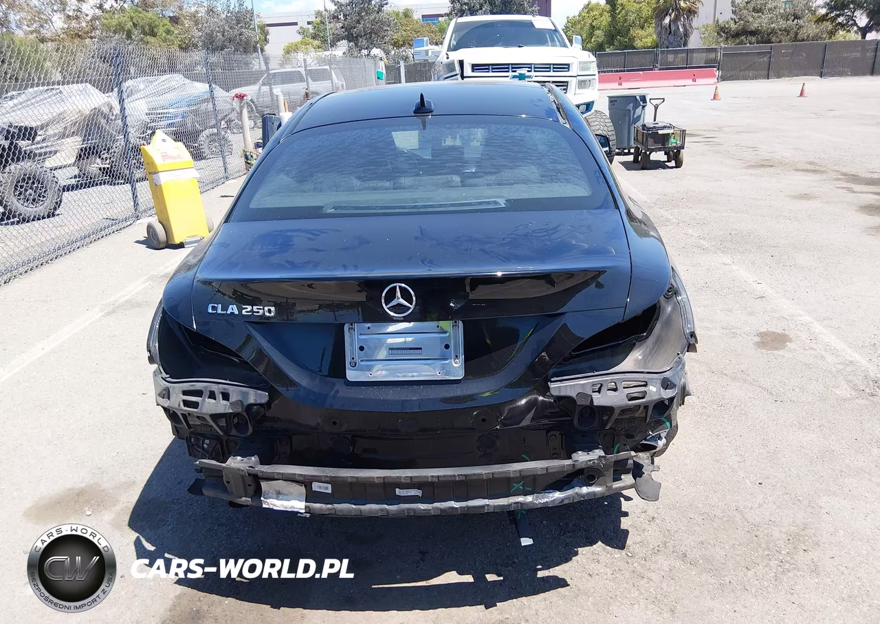 2018 Mercedes-Benz Cla 250 VIN:WDDSJ4EB0JN590492 - 17
