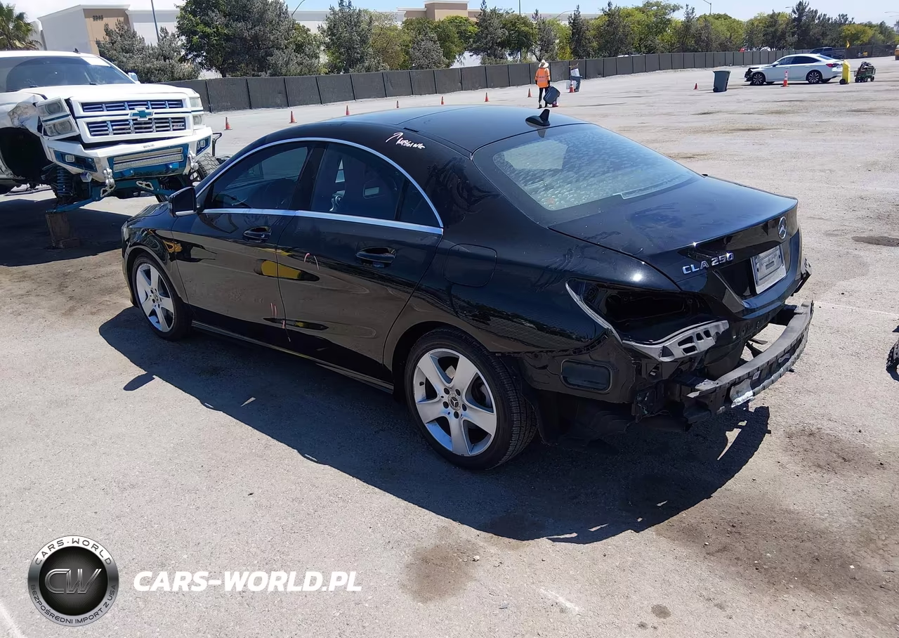 2018 Mercedes-Benz Cla 250 VIN:WDDSJ4EB0JN590492 - 3