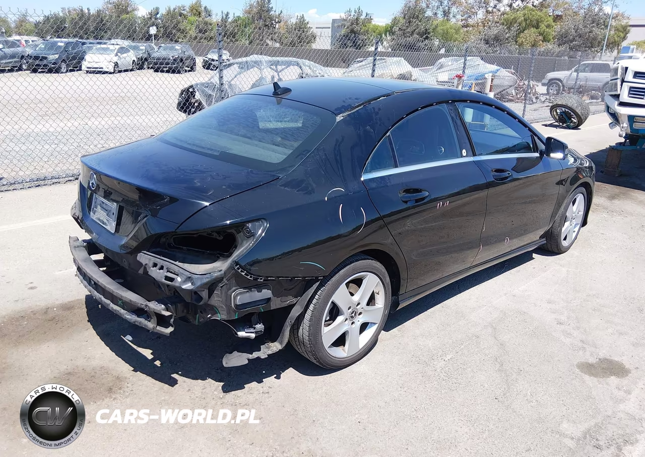 2018 Mercedes-Benz Cla 250 VIN:WDDSJ4EB0JN590492 - 4