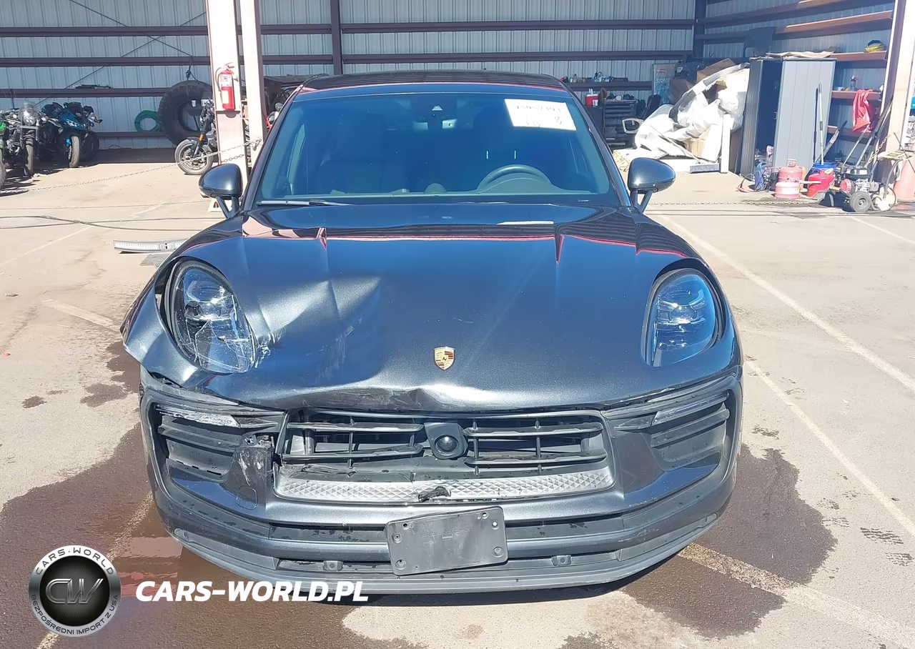 2024 Porsche Macan T VIN:WP1AA2A59RLB07615 - 13