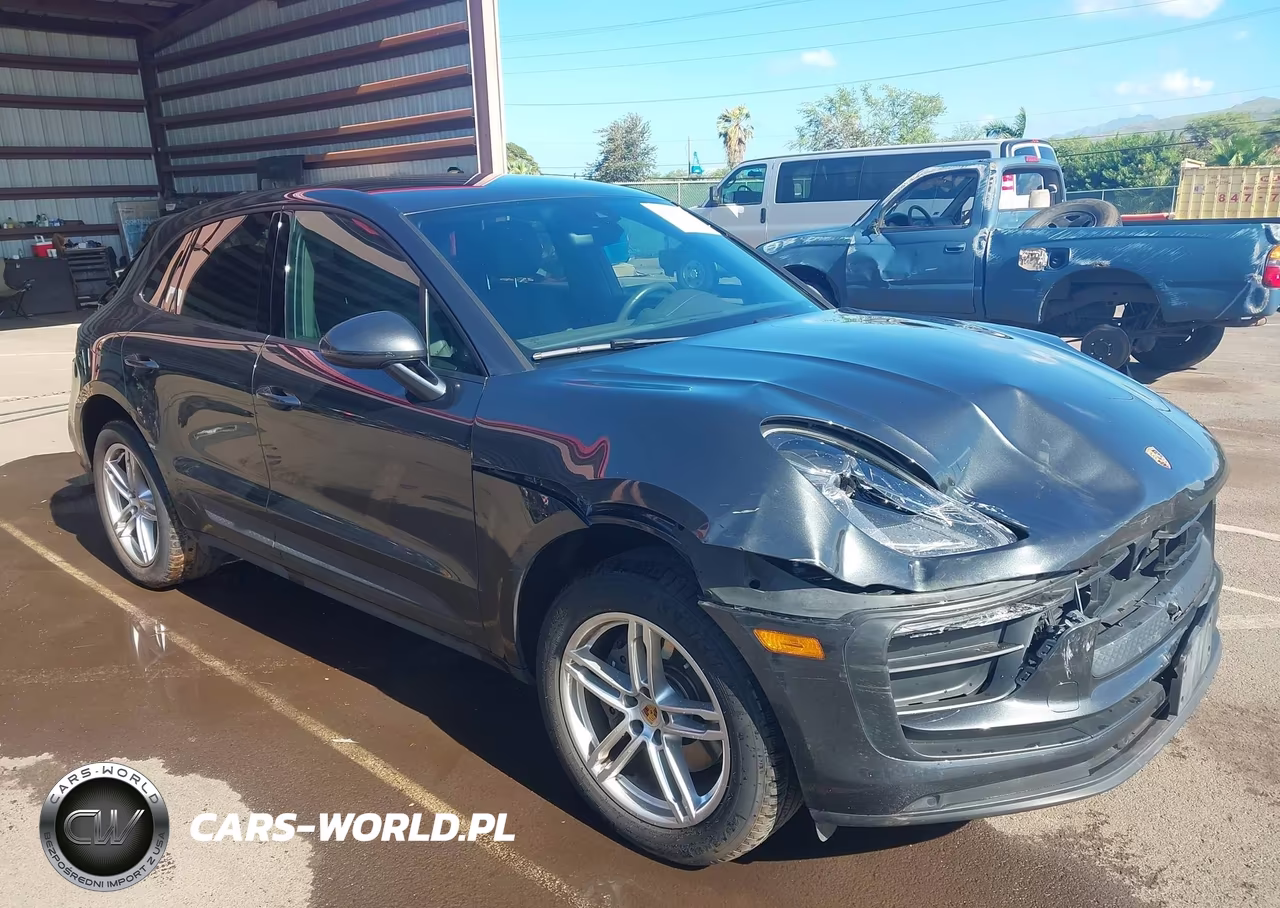 2024 Porsche Macan T VIN:WP1AA2A59RLB07615 - 18