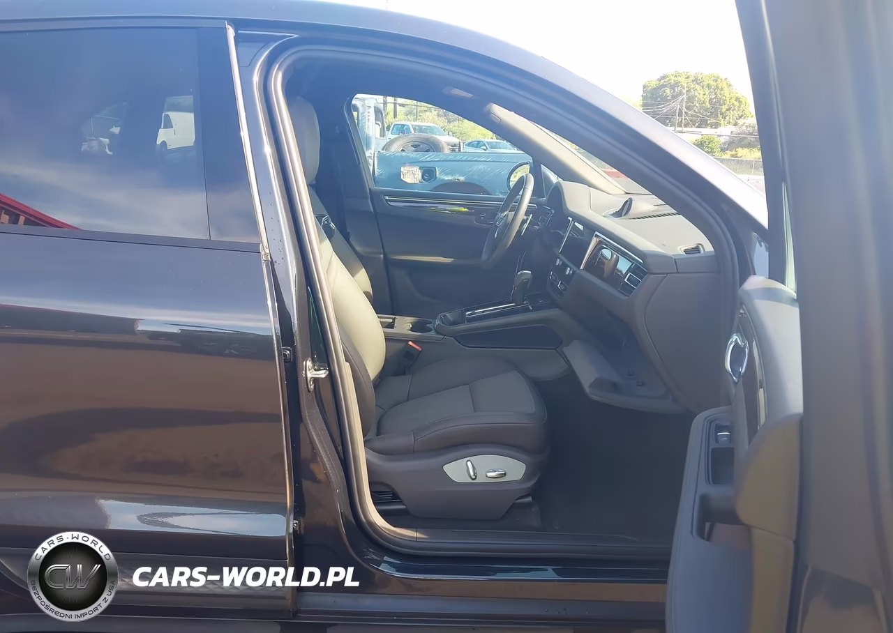 2024 Porsche Macan T VIN:WP1AA2A59RLB07615 - 5