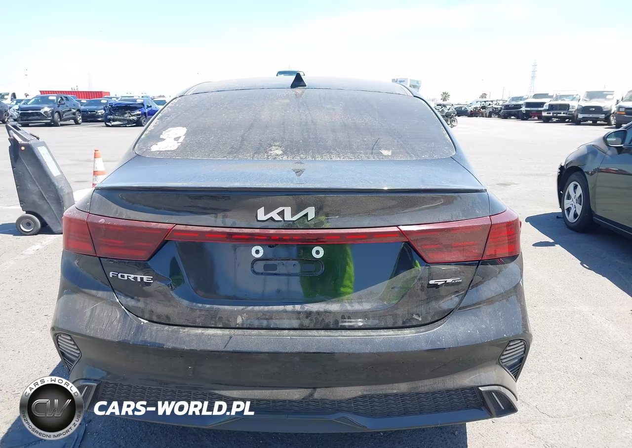 2024 Kia Forte Gt-Line VIN:3KPF54AD2RE746460 - 15