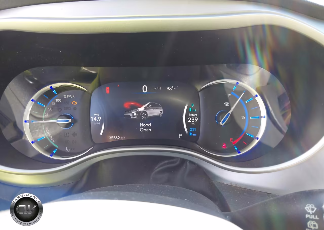 2017 Chrysler Pacifica Hybrid Touring Plus VIN:2C4RC1H75HR797420 - 7