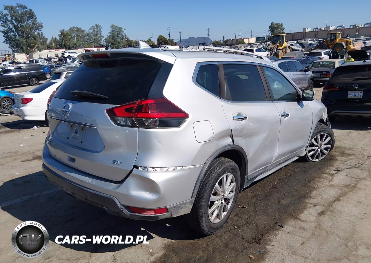 2018 Nissan Rogue Sv VIN:KNMAT2MT2JP571543 - 4