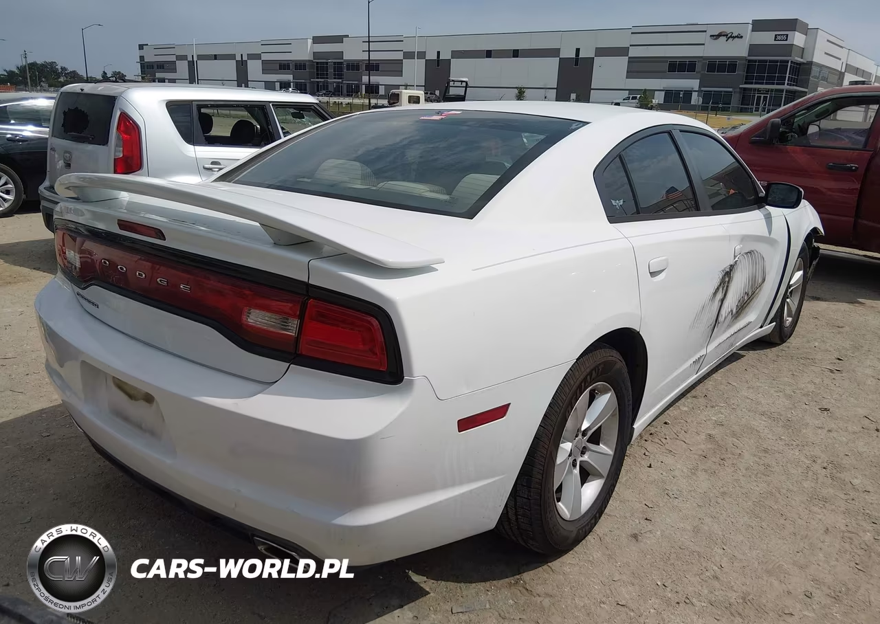 2013 Dodge Charger Se VIN:2C3CDXBG2DH622822 - 4