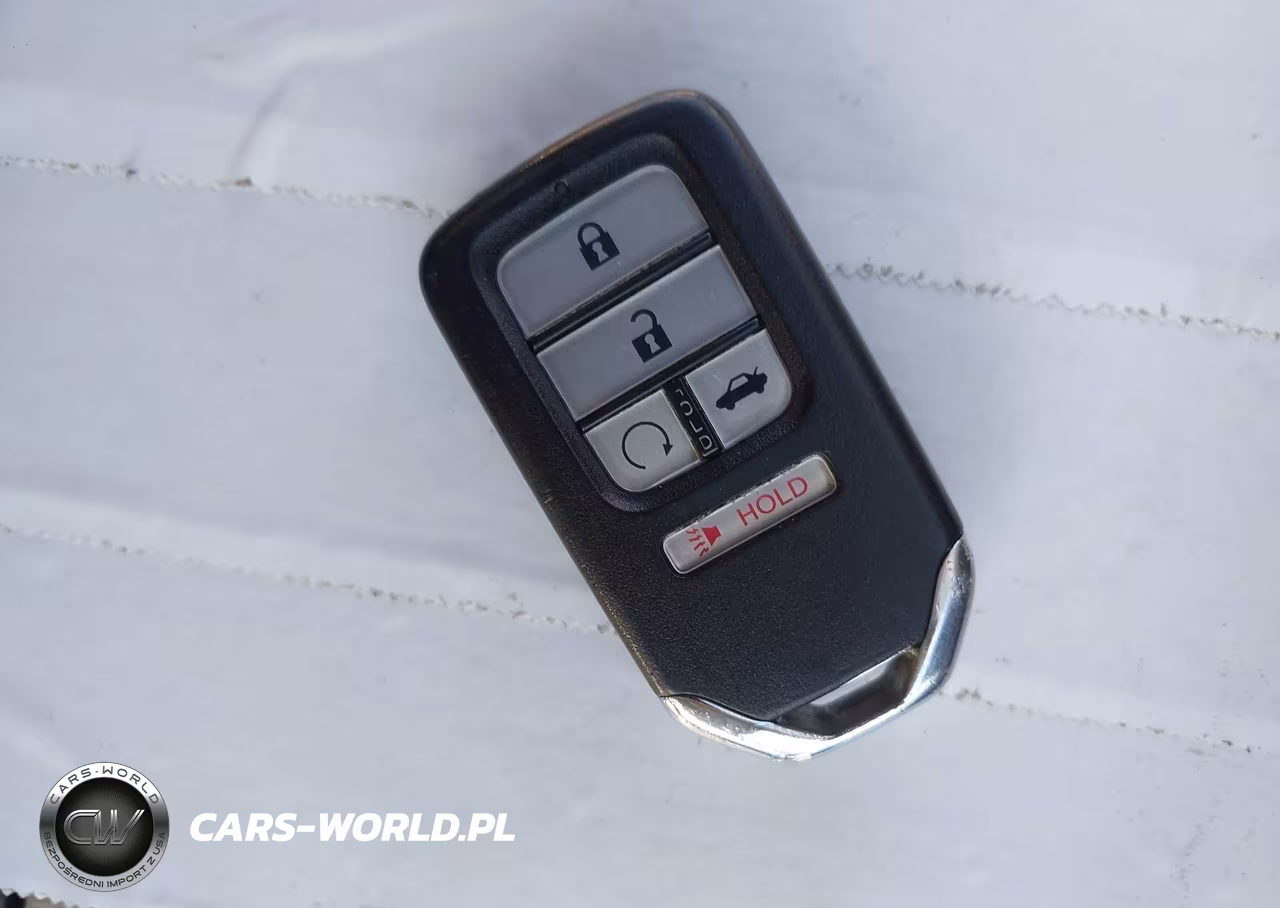 2019 Honda Accord Hybrid Touring VIN:1HGCV3F96KA013436 - 11