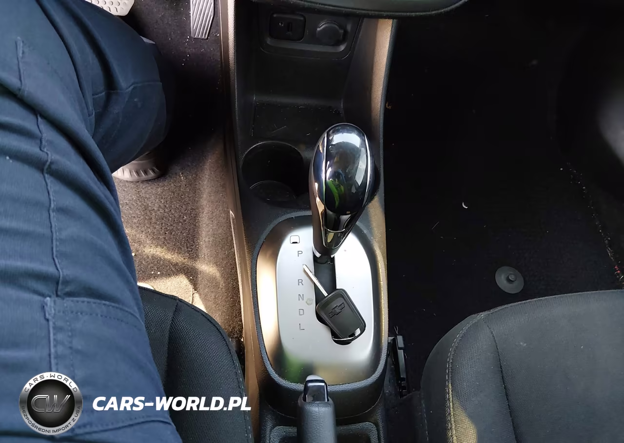 2018 Chevrolet Spark Ls Cvt VIN:KL8CB6SA5JC473773 - 11
