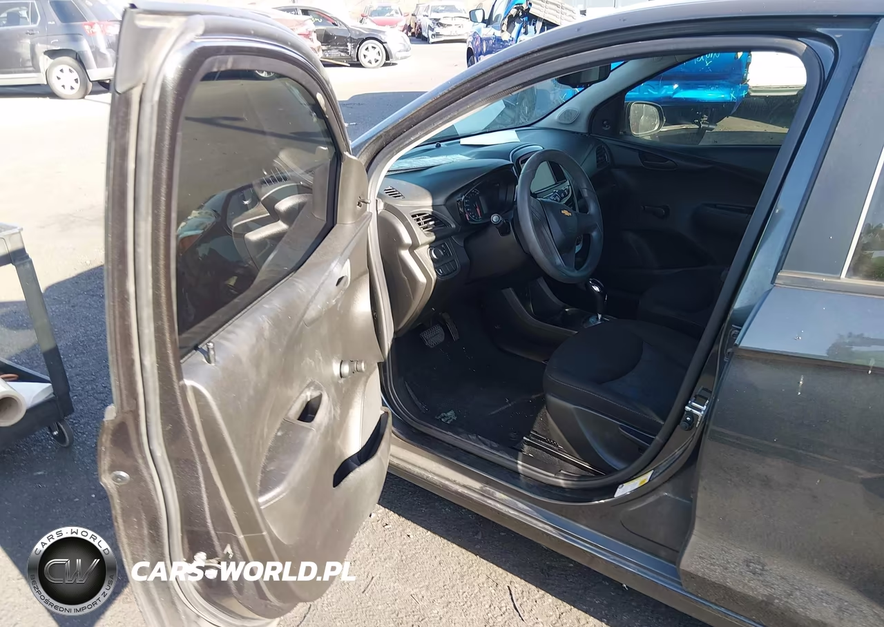 2018 Chevrolet Spark Ls Cvt VIN:KL8CB6SA5JC473773 - 5