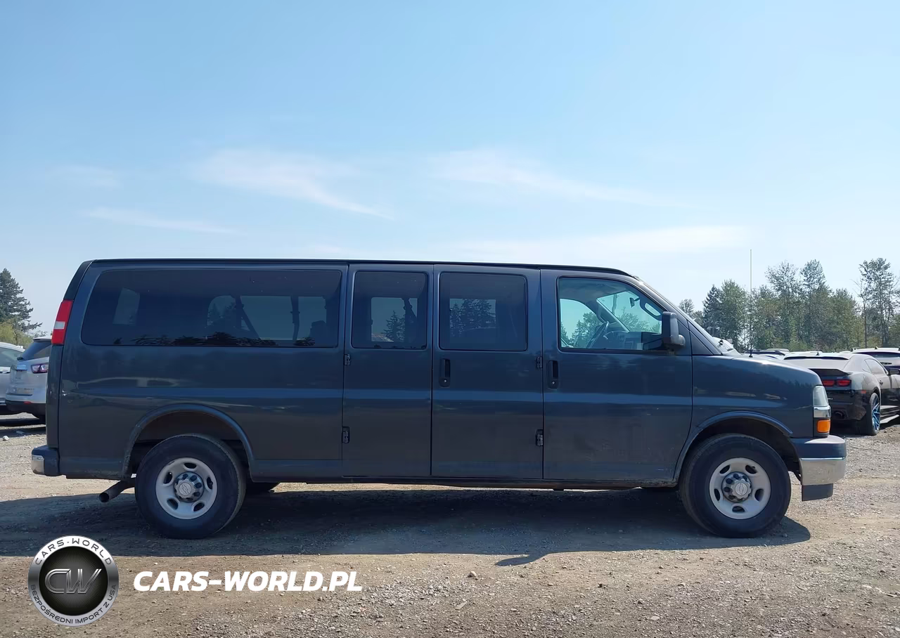 2017 Chevrolet Express 3500 Lt VIN:1GAZGPFF2H1101787 - 13