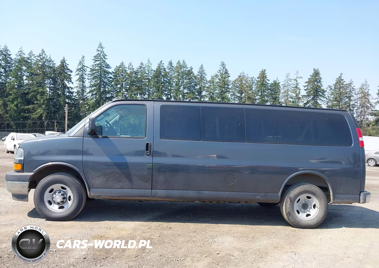 2017 Chevrolet Express 3500 Lt VIN:1GAZGPFF2H1101787 - 14