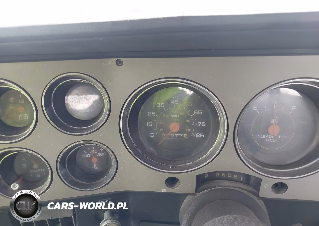1984 Chevrolet C10 VIN:1GCCC14H3EF348826 - 7