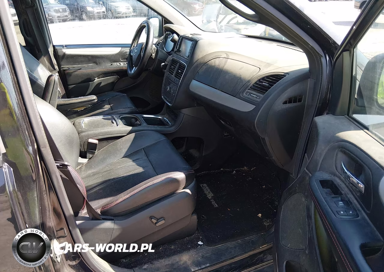 2015 Dodge Grand Caravan R-T VIN:2C4RDGEG9FR586903 - 5