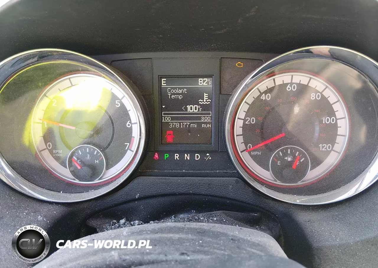 2015 Dodge Grand Caravan R-T VIN:2C4RDGEG9FR586903 - 7