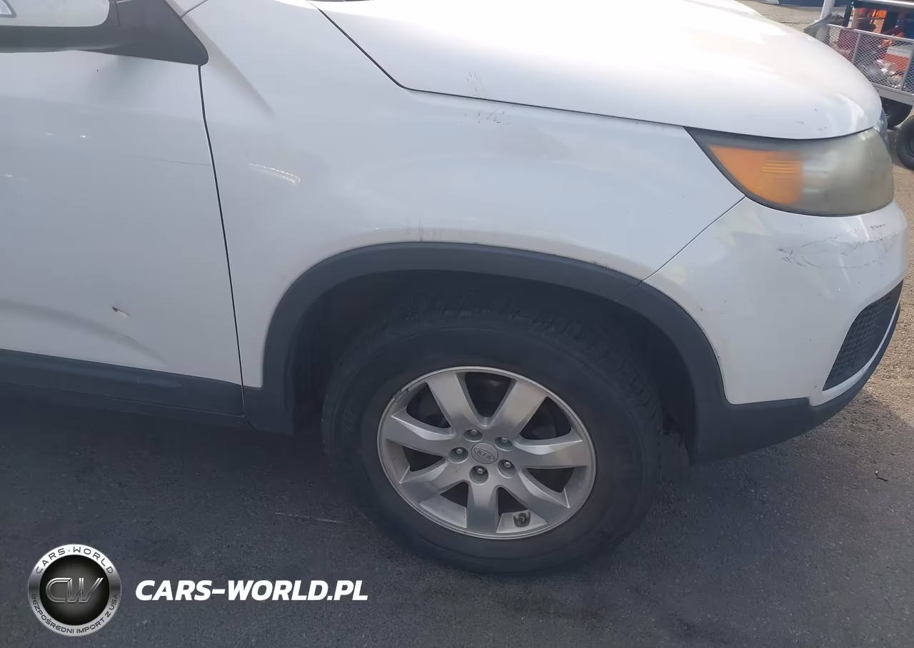 2011 Kia Sorento Lx VIN:5XYKT3A10BG169974 - 6