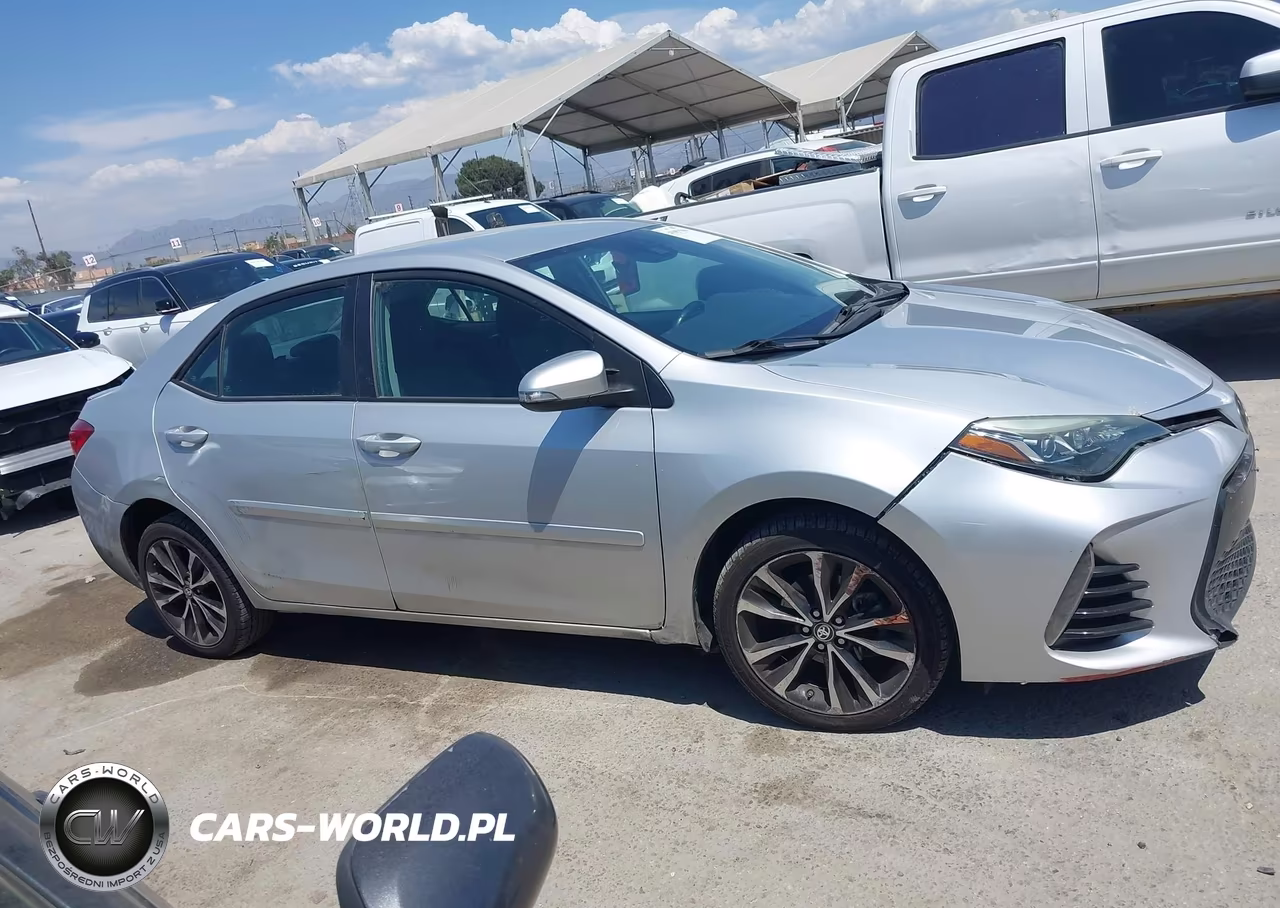 2018 Toyota Corolla Se VIN:5YFBURHE9JP778046 - 13
