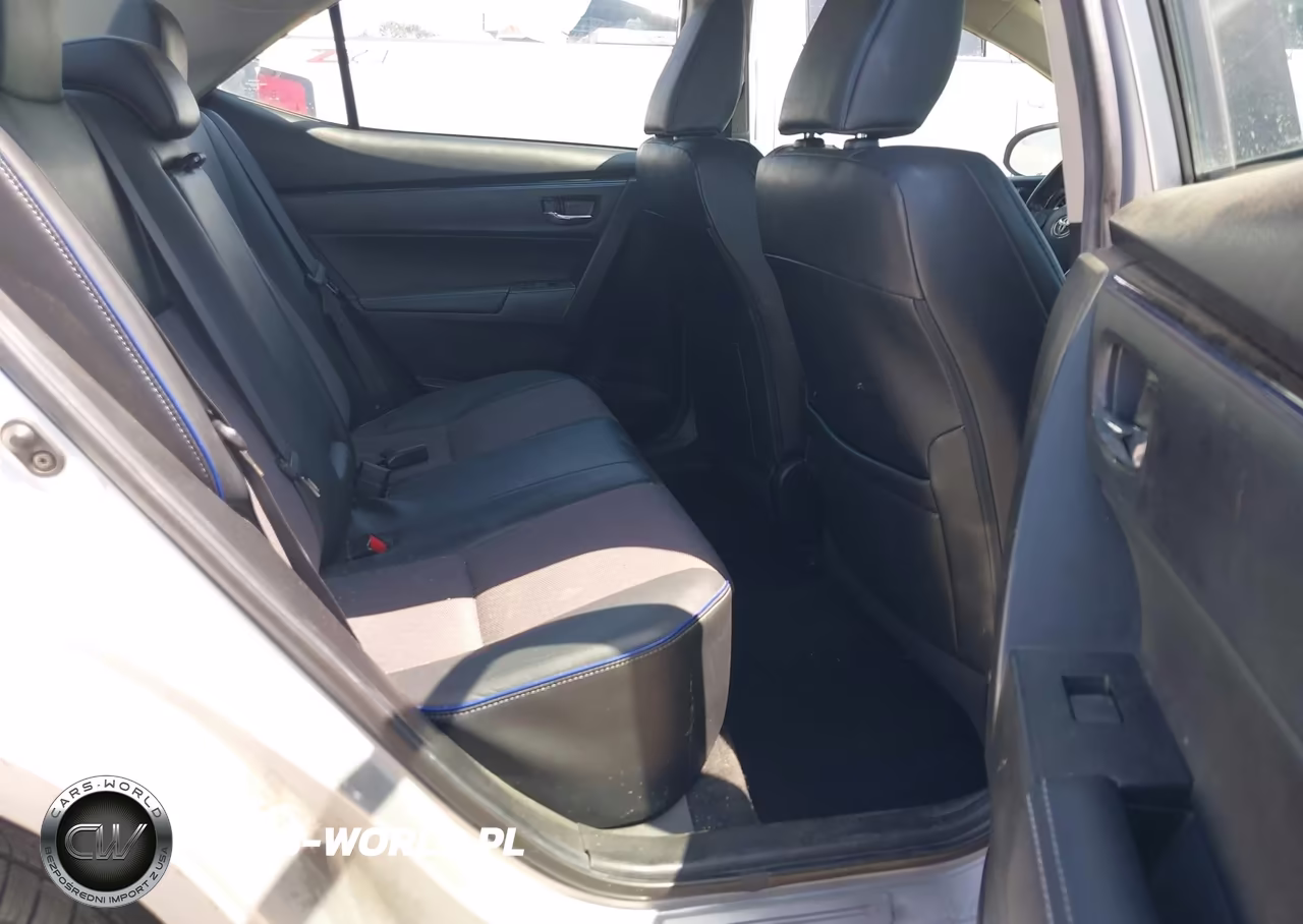 2018 Toyota Corolla Se VIN:5YFBURHE9JP778046 - 8
