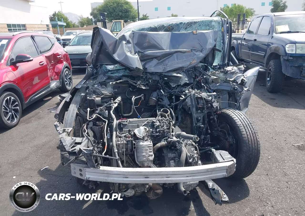 2018 Honda Cr-V Lx VIN:2HKRW5H33JH400902 - 11