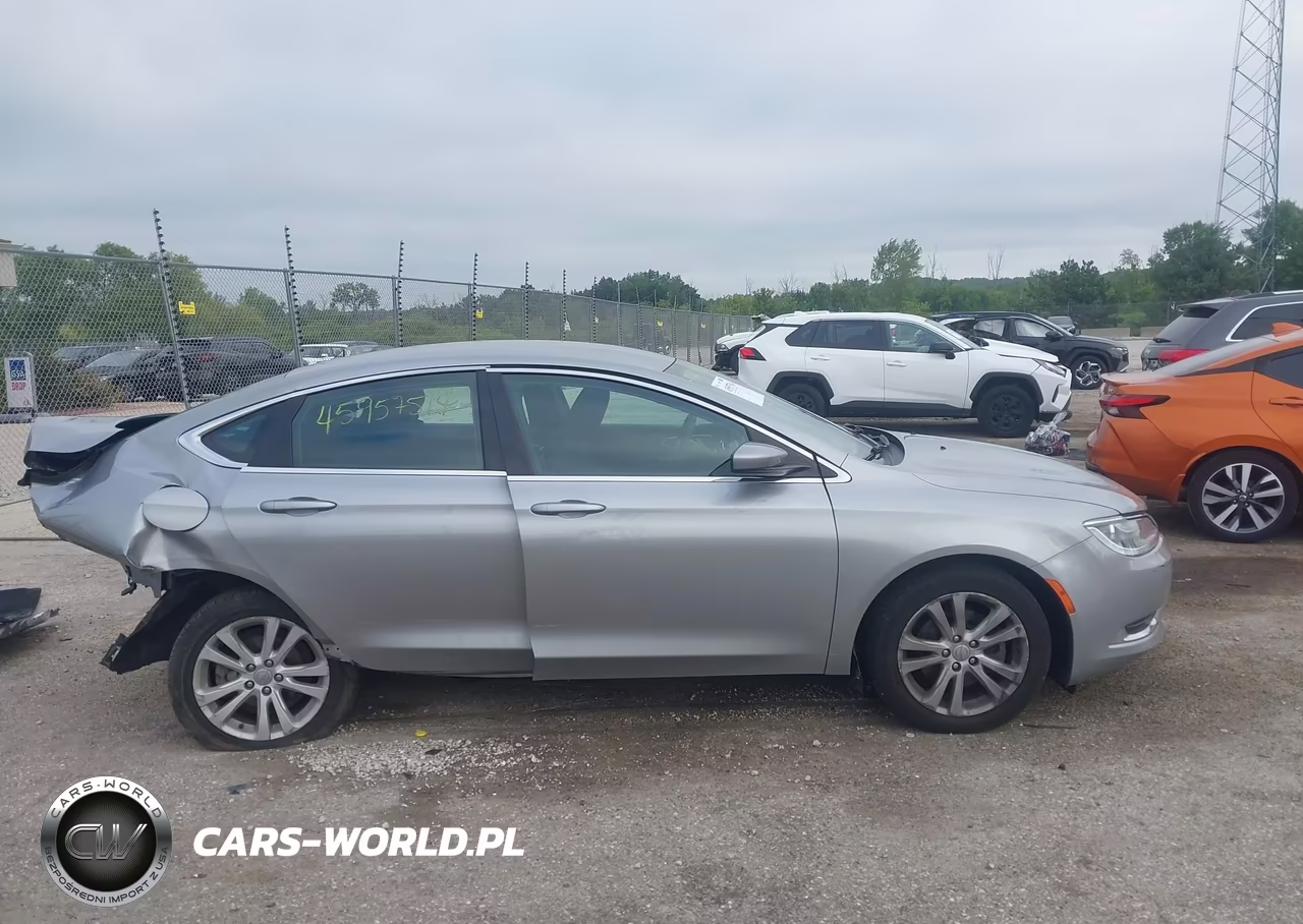 2016 Chrysler 200 Limited VIN:1C3CCCAB1GN116749 - 13