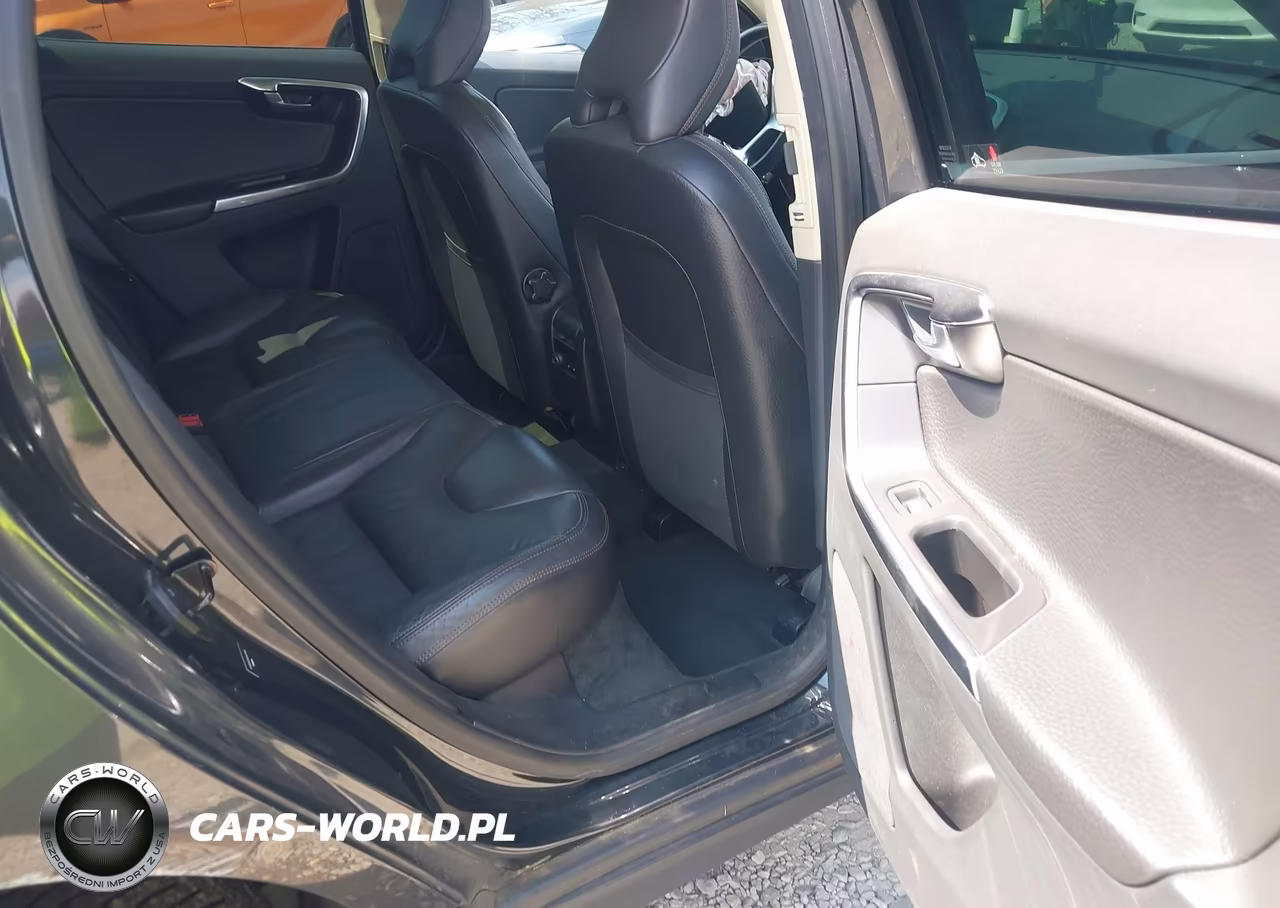 2013 Volvo Xc60 T6 VIN:YV4902DZ4D2429158 - 18