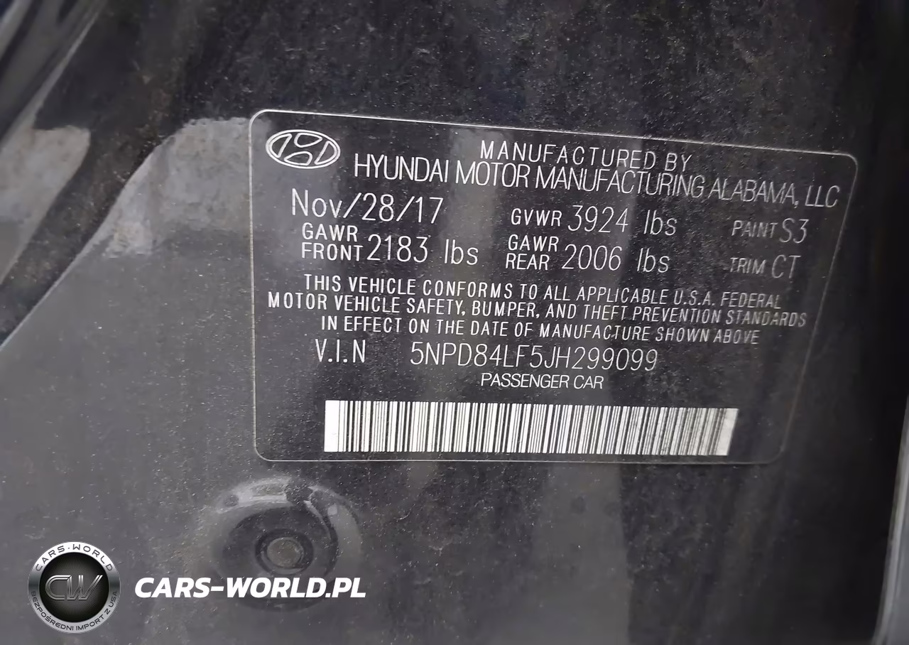 2018 Hyundai Elantra Value Edition VIN:5NPD84LF5JH299099 - 9