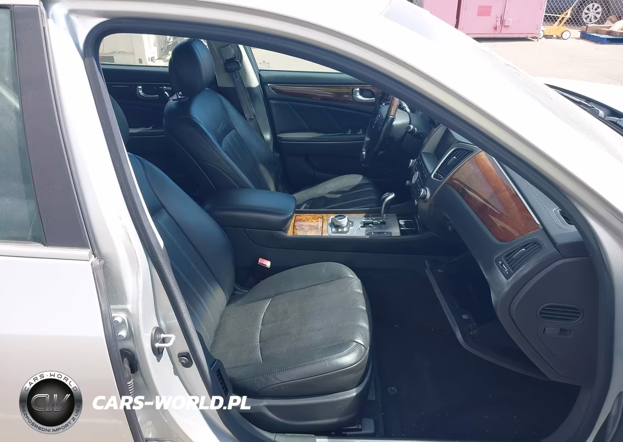 2012 Hyundai Equus Signature VIN:KMHGH4JHXCU045586 - 5