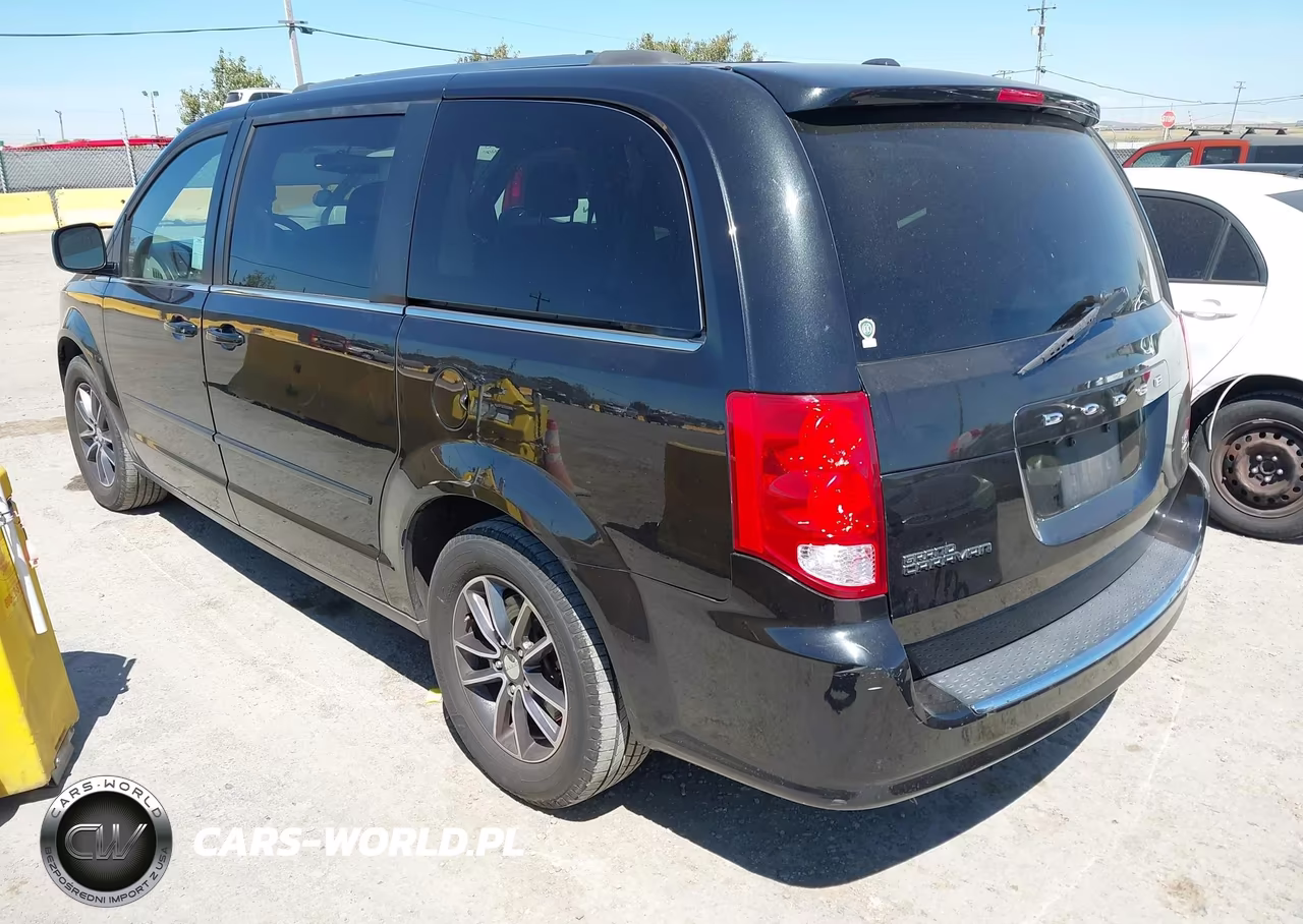 2017 Dodge Grand Caravan Sxt VIN:2C4RDGCG4HR857808 - 3