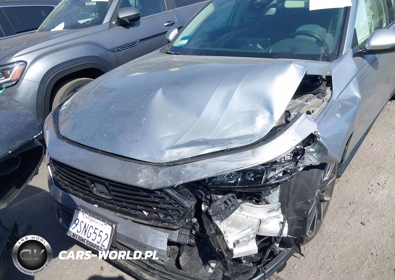 2024 Honda Accord Hybrid Touring VIN:1HGCY2F83RA057431 - 13