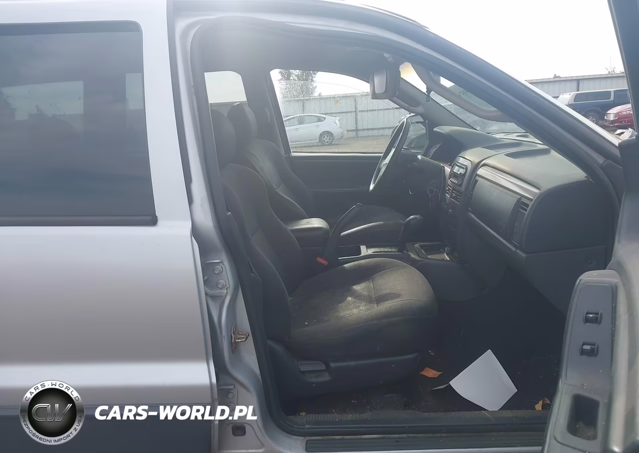 2004 Jeep Grand Cherokee Laredo VIN:1J4GW48S84C143528 - 5