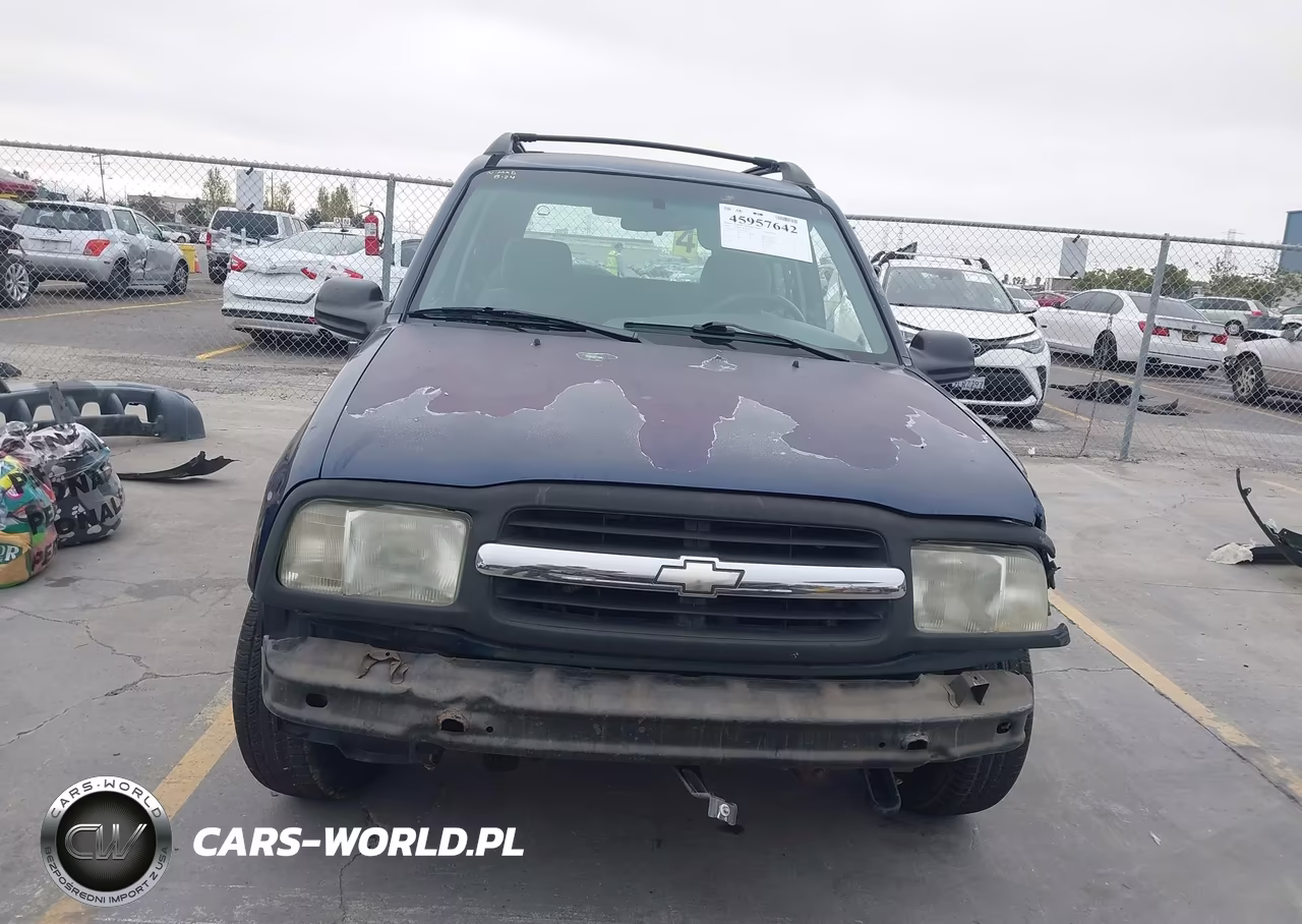 2002 Chevrolet Tracker Hard Top Base VIN:2CNBE13C526938054 - 14