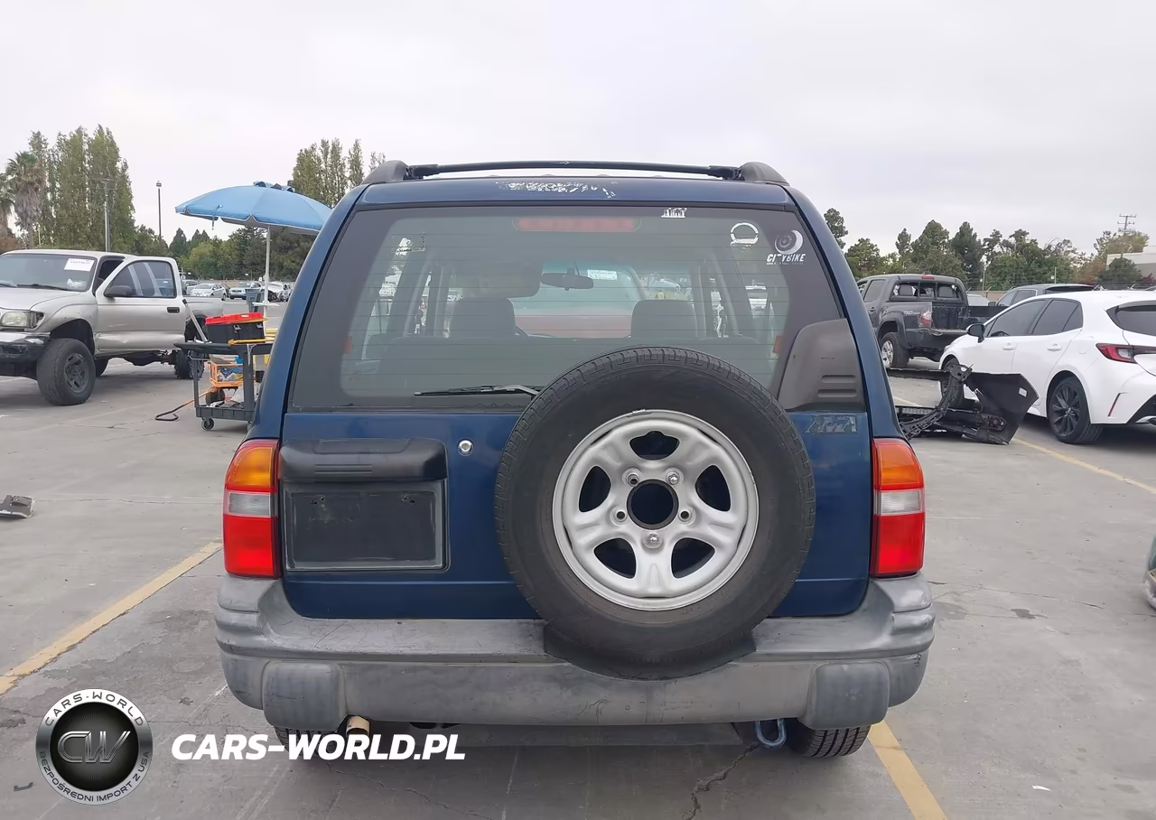 2002 Chevrolet Tracker Hard Top Base VIN:2CNBE13C526938054 - 18