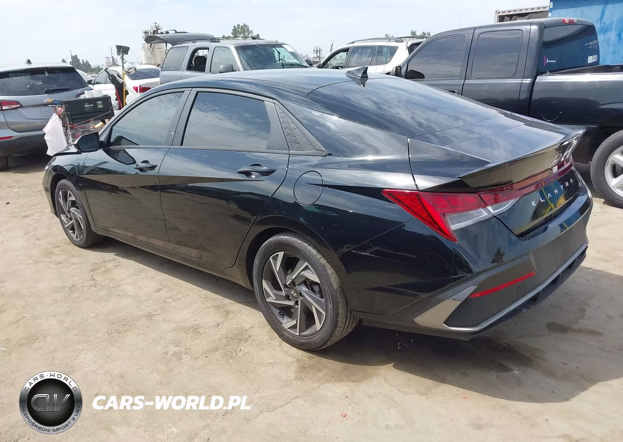 2025 Hyundai Elantra Hybrid Sel Sport VIN:KMHLM4DJ1SU126290 - 3