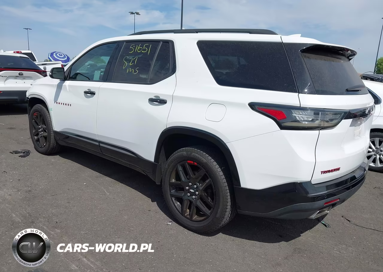2019 Chevrolet Traverse Premier VIN:1GNEVKKW0KJ175163 - 3