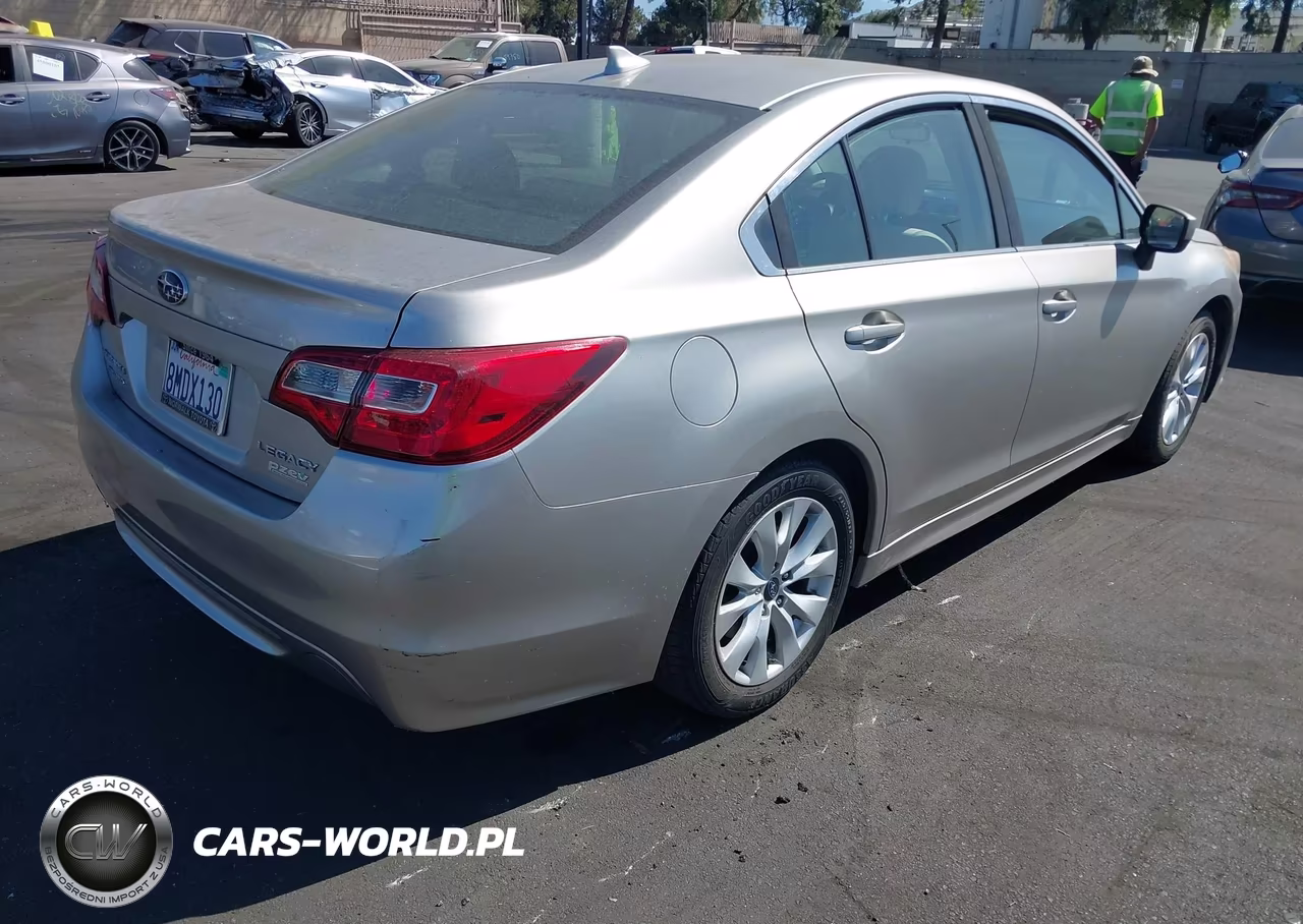 2017 Subaru Legacy 2.5I Premium VIN:4S3BNAC60H3066963 - 4