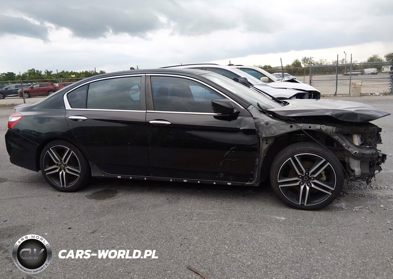 2016 Honda Accord Sport VIN:1HGCR2F56GA241228 - 13