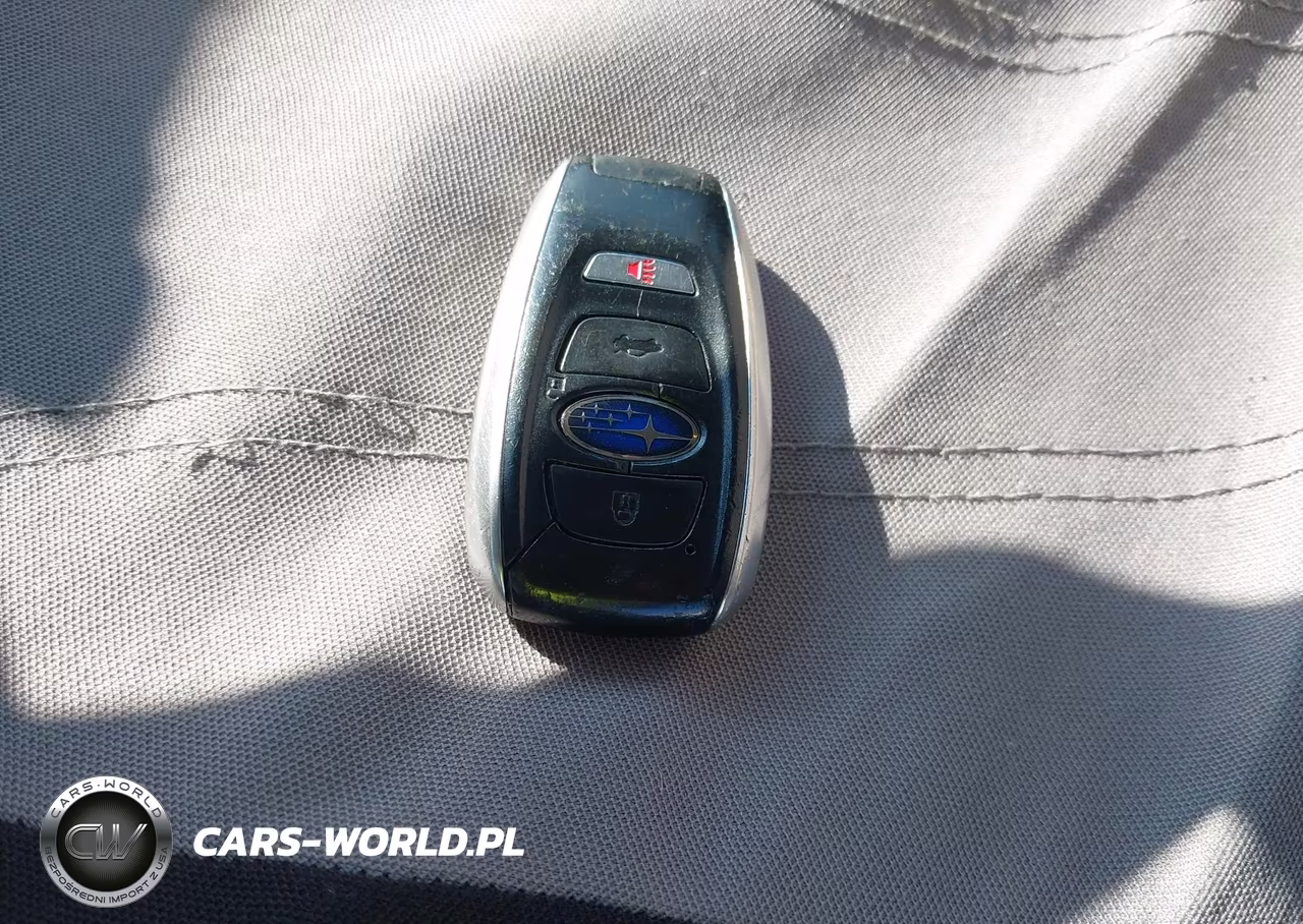2016 Subaru Legacy 2.5I Limited VIN:4S3BNAL60G3005000 - 11