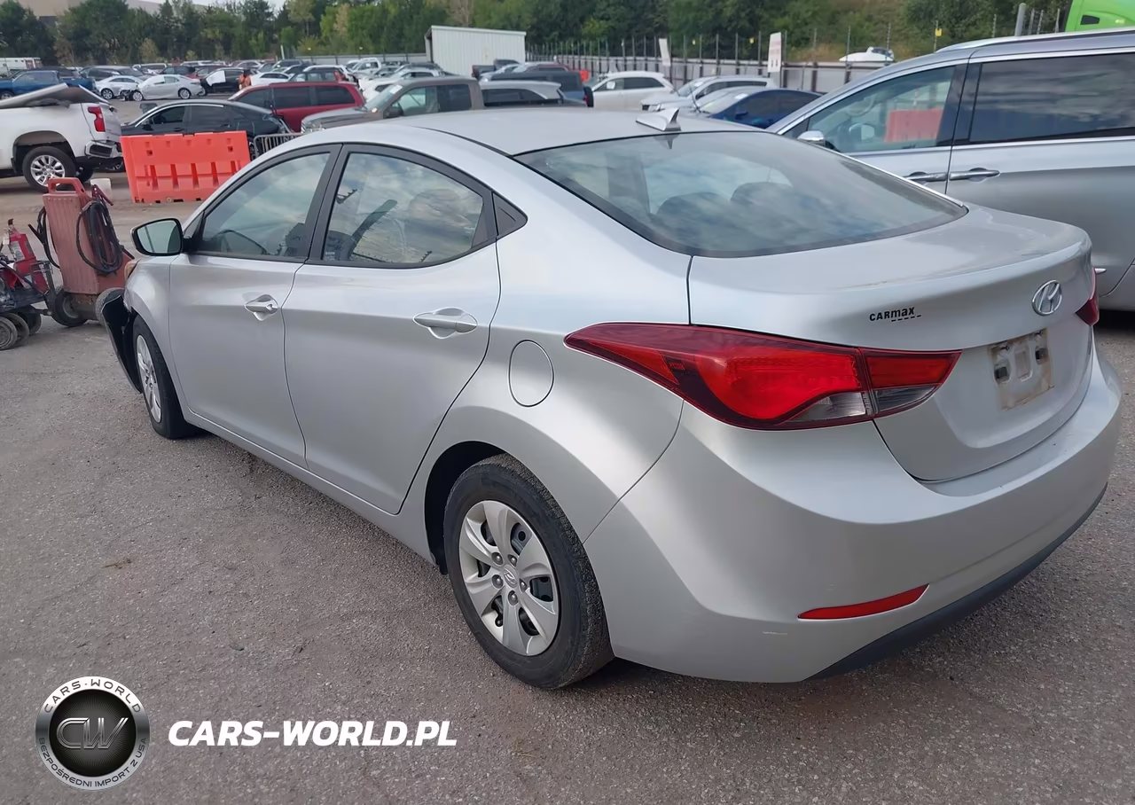 2016 Hyundai Elantra Se VIN:5NPDH4AE1GH718892 - 3