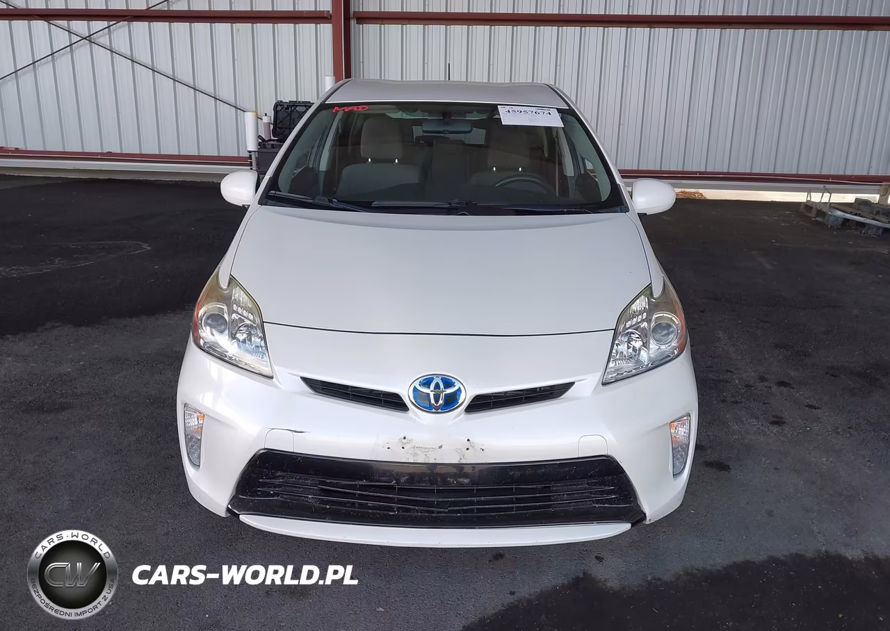 2015 Toyota Prius Two VIN:JTDKN3DU3F1984725 - 12