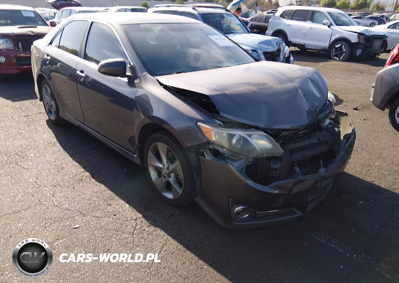 2014 Toyota Camry Se V6