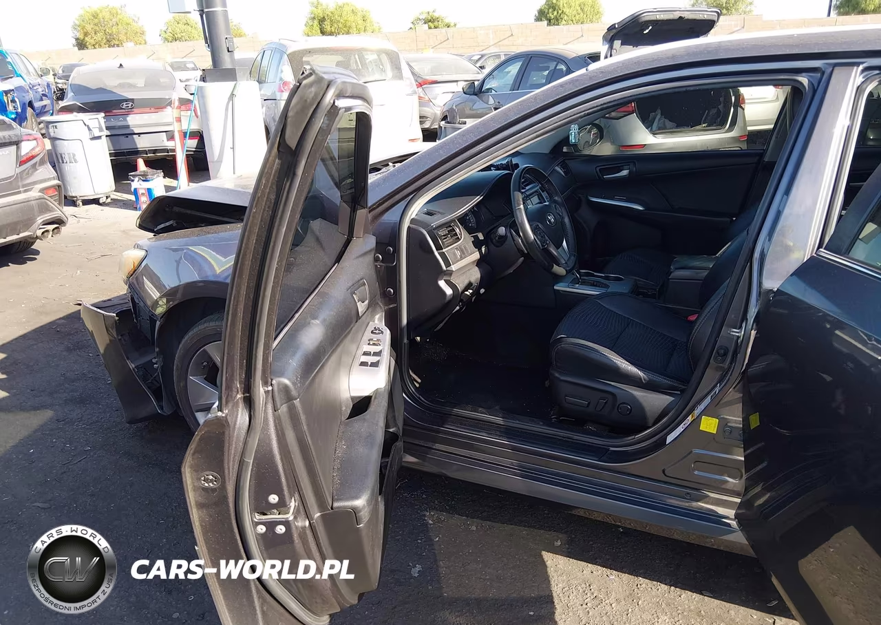 2014 Toyota Camry Se V6 VIN:4T1BK1FK6EU552809 - 5
