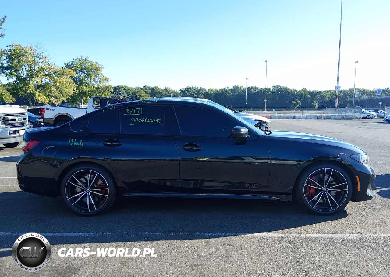 2023 BMW 3 Series 330I xDrive VIN:3MW89FF03P8D02754 - 13