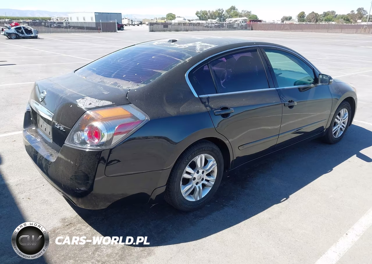 2012 Nissan Altima 2.5 S VIN:1N4AL2AP6CN401035 - 4