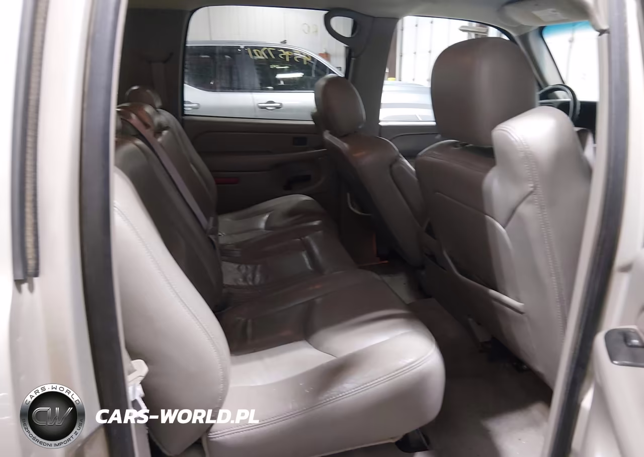 2004 Chevrolet Suburban 1500 Z71 VIN:3GNFK16Z84G208524 - 8