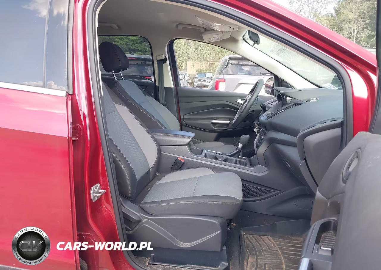 2017 Ford Escape Se VIN:1FMCU9GD2HUA87222 - 5