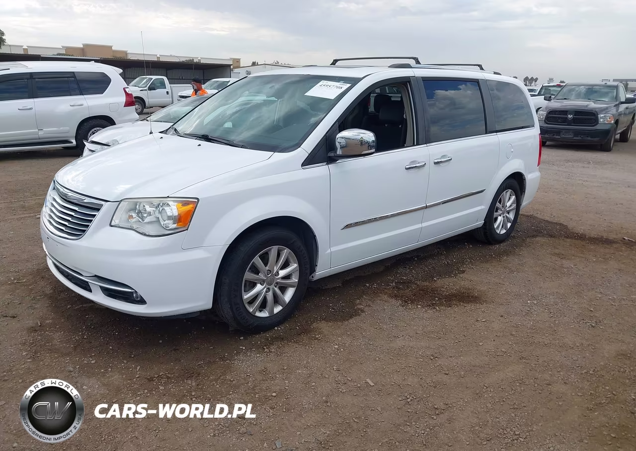 2016 Chrysler Town & Country Limited Platinum VIN:2C4RC1GG8GR261495 - 2