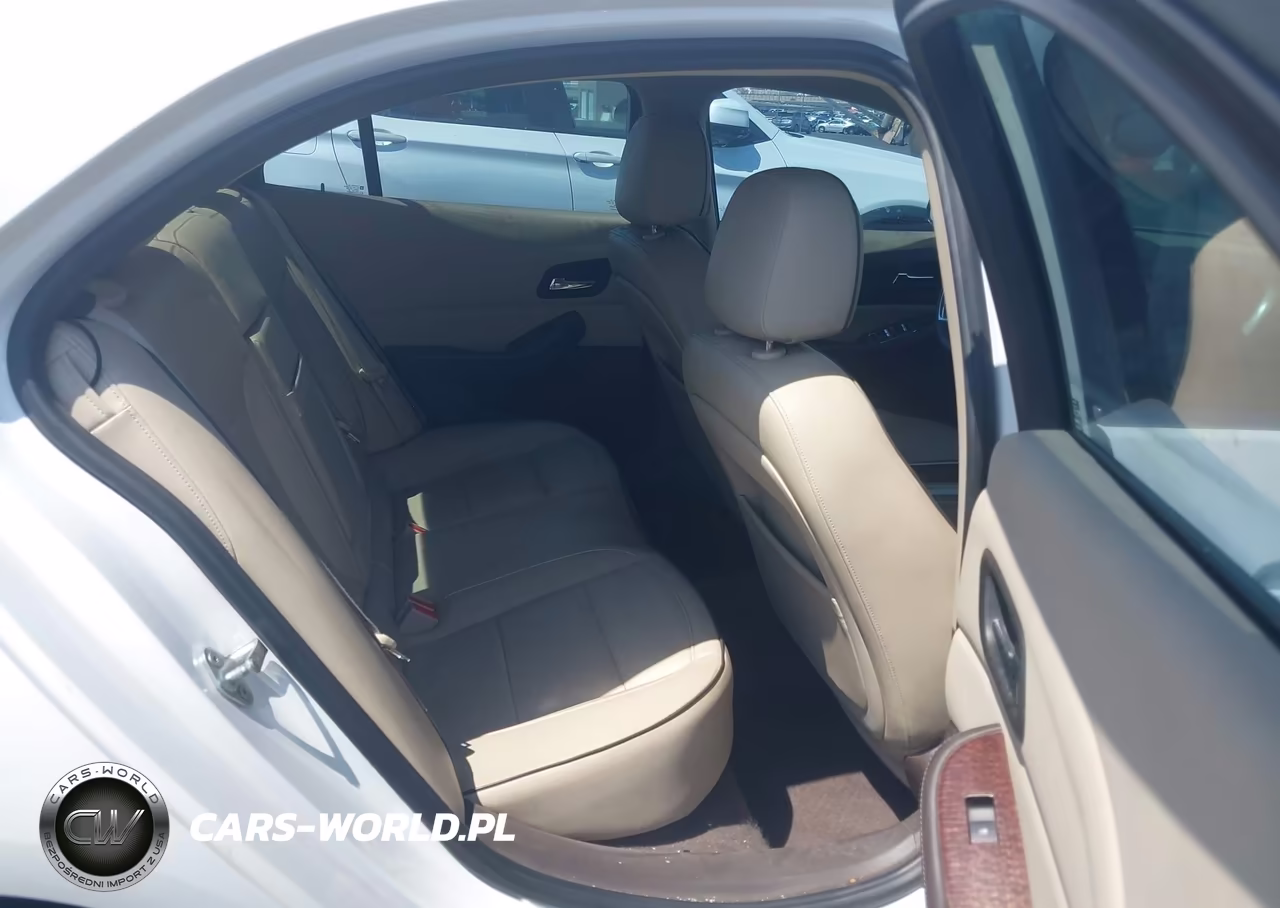 2013 Chevrolet Malibu Eco Premium Audio VIN:1G11F5RR5DF105209 - 8