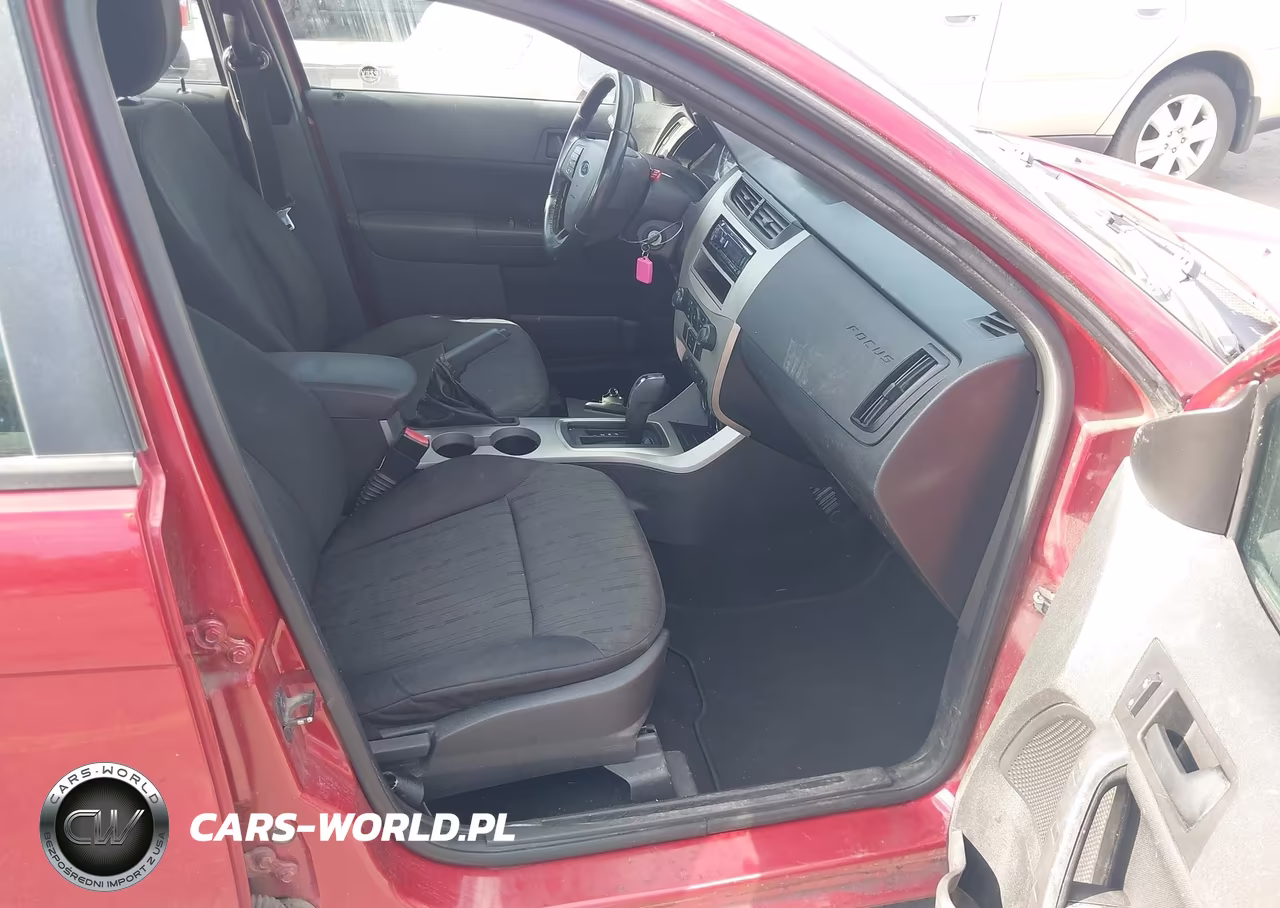 2011 Ford Focus Se VIN:1FAHP3FNXBW103855 - 5