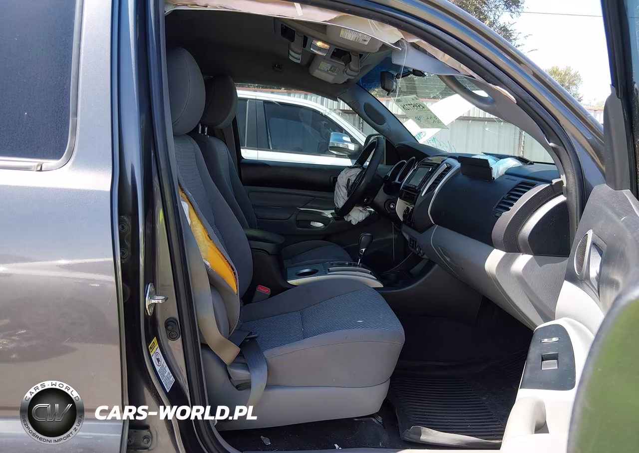 2015 Toyota Tacoma Prerunner V6 VIN:5TFJU4GNXFX070817 - 5