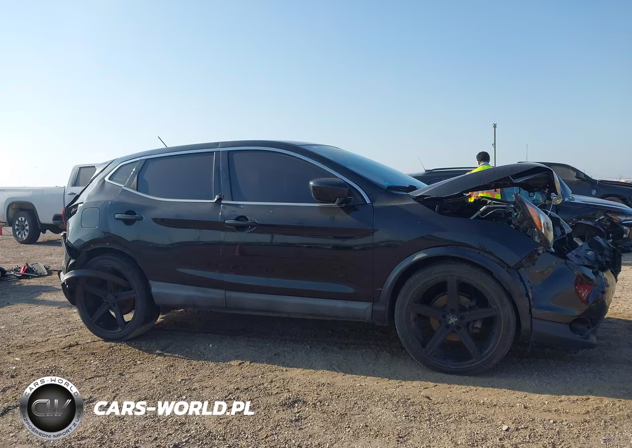 2019 Nissan Rogue Sport S VIN:JN1BJ1CP0KW225574 - 14